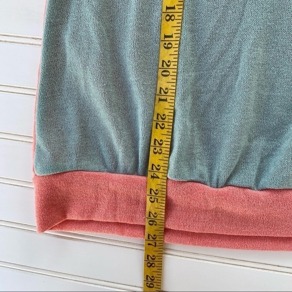 Animal print Pullover sweater Size Large NEW - Picture 7 of 8